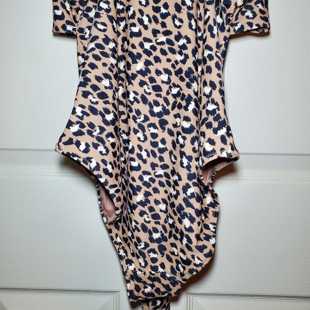 NWT Aerie Wrap Full Coverage One Piece Leopard Print Swimsuit Size S - Picture 9 of 15